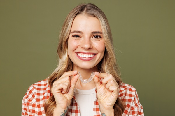How Long Will Invisalign Aligner Therapy Last?